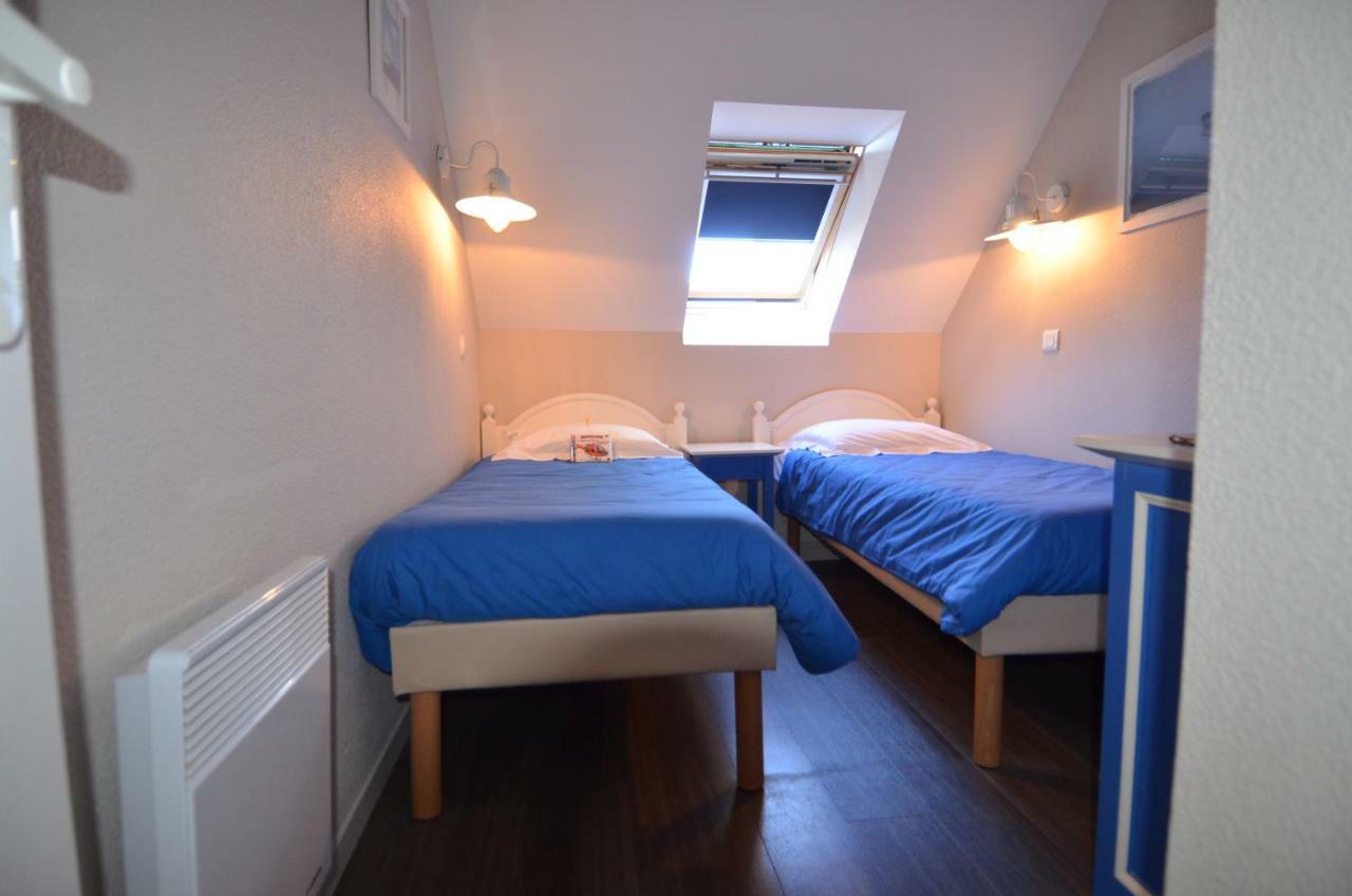 Vacances A L Ocean - T4 Grand Balcon Tout Confort - Wifi Et Parking Gratuits - Mer Plage Piscine A Environ 25 M - Centre Ville, Tous Commerces, Marche, Et Port A 10 Minutes A Pied En Longeant La Mer Guilvinec Luaran gambar