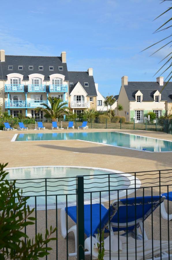 Vacances A L Ocean - T4 Grand Balcon Tout Confort - Wifi Et Parking Gratuits - Mer Plage Piscine A Environ 25 M - Centre Ville, Tous Commerces, Marche, Et Port A 10 Minutes A Pied En Longeant La Mer Guilvinec Luaran gambar
