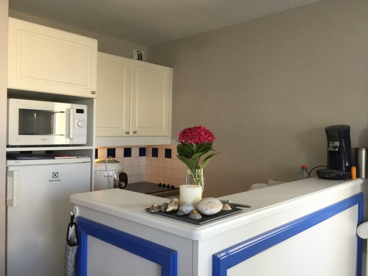 Vacances A L Ocean - T4 Grand Balcon Tout Confort - Wifi Et Parking Gratuits - Mer Plage Piscine A Environ 25 M - Centre Ville, Tous Commerces, Marche, Et Port A 10 Minutes A Pied En Longeant La Mer Guilvinec Luaran gambar
